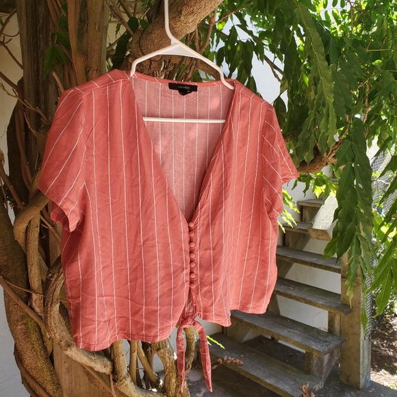 Forever 21 Tops - Forever 21 Pink Button Down Shirt, L